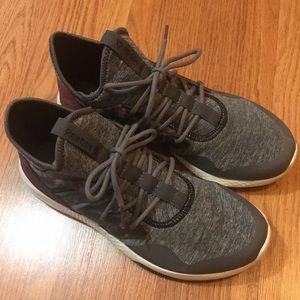 Reebok Hayasu sneakers (gray)